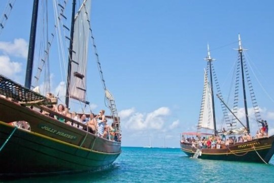 a small boat in a body of water